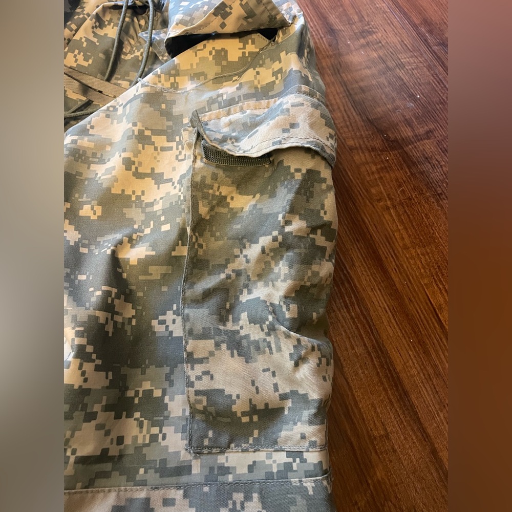 Military Trousers Cold Weather Digital Univiersal Camo size M waterproof - Picture 4 of 11